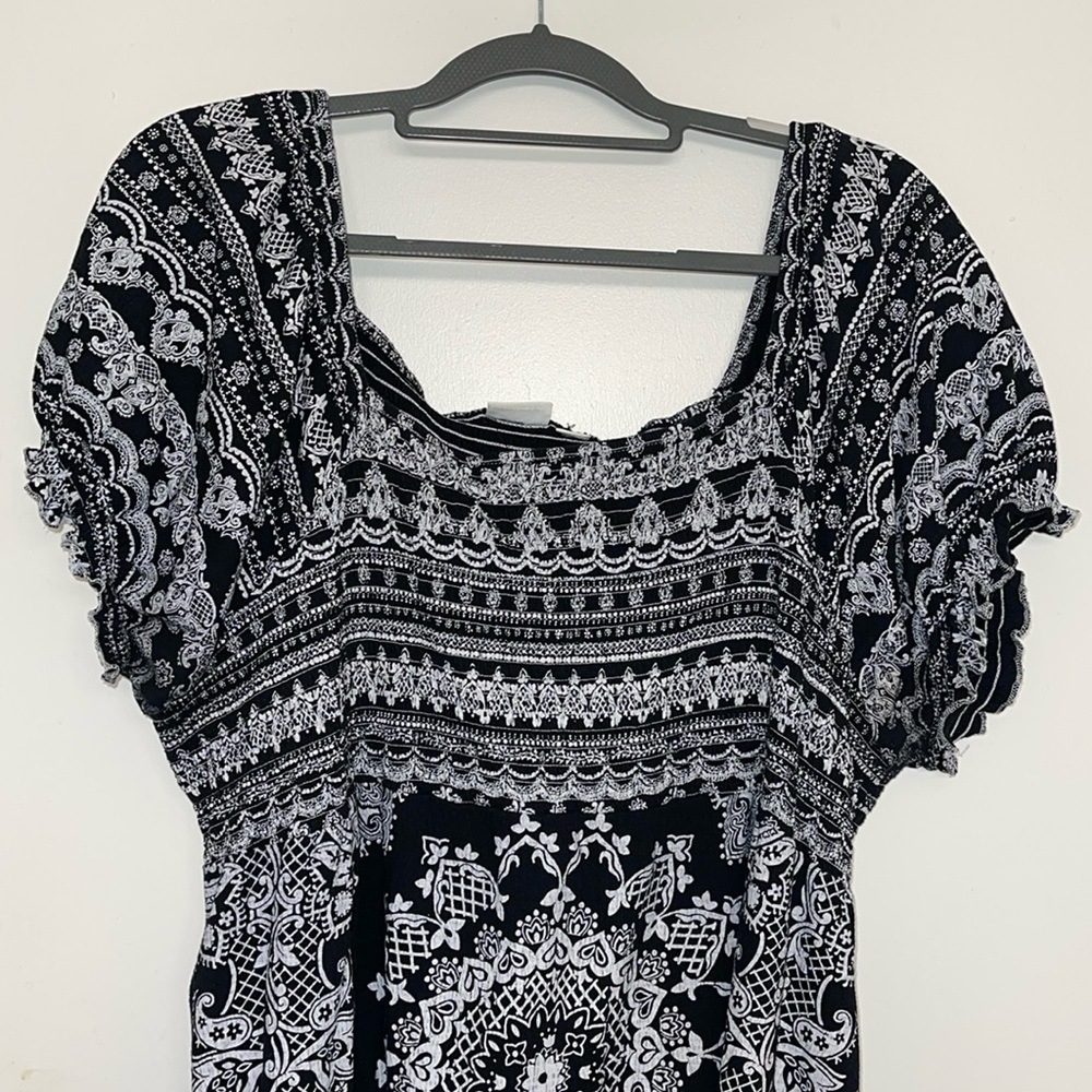 Black and white blouse